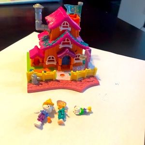 Vintage 90s Polly Pocket - Dog House 1994